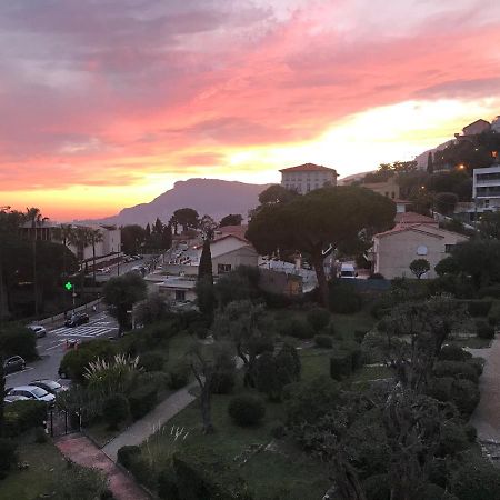 Charmant 2 Pieces Vue Sur Mer Et Monte-Carlo A Roquebrune Cap Martin Exterior photo
